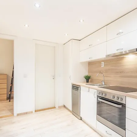 Central And Cute With 3 Rooms And Ac Budapest Extérieur photo